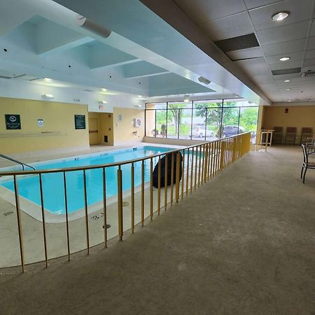 La Quinta By Wyndham Stamford / New York City Экстерьер фото