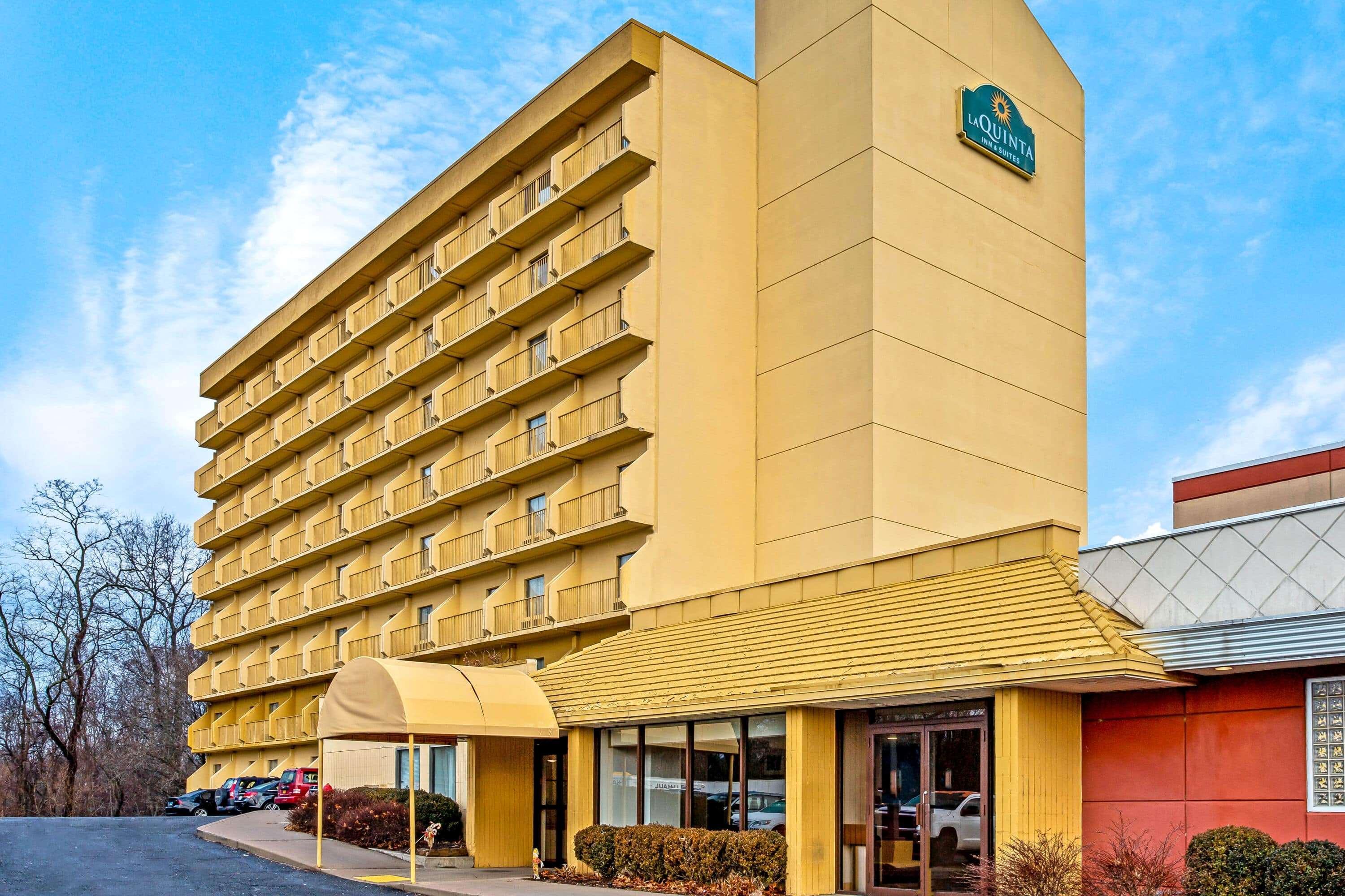 La Quinta By Wyndham Stamford / New York City Экстерьер фото