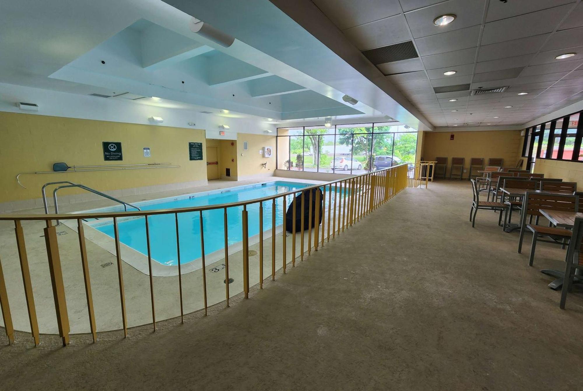 La Quinta By Wyndham Stamford / New York City Экстерьер фото